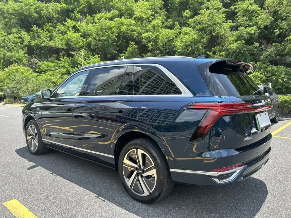 WEY Blue Mountain Blue Mountain Four-wheel drive Max 2025 — thumbnail 2