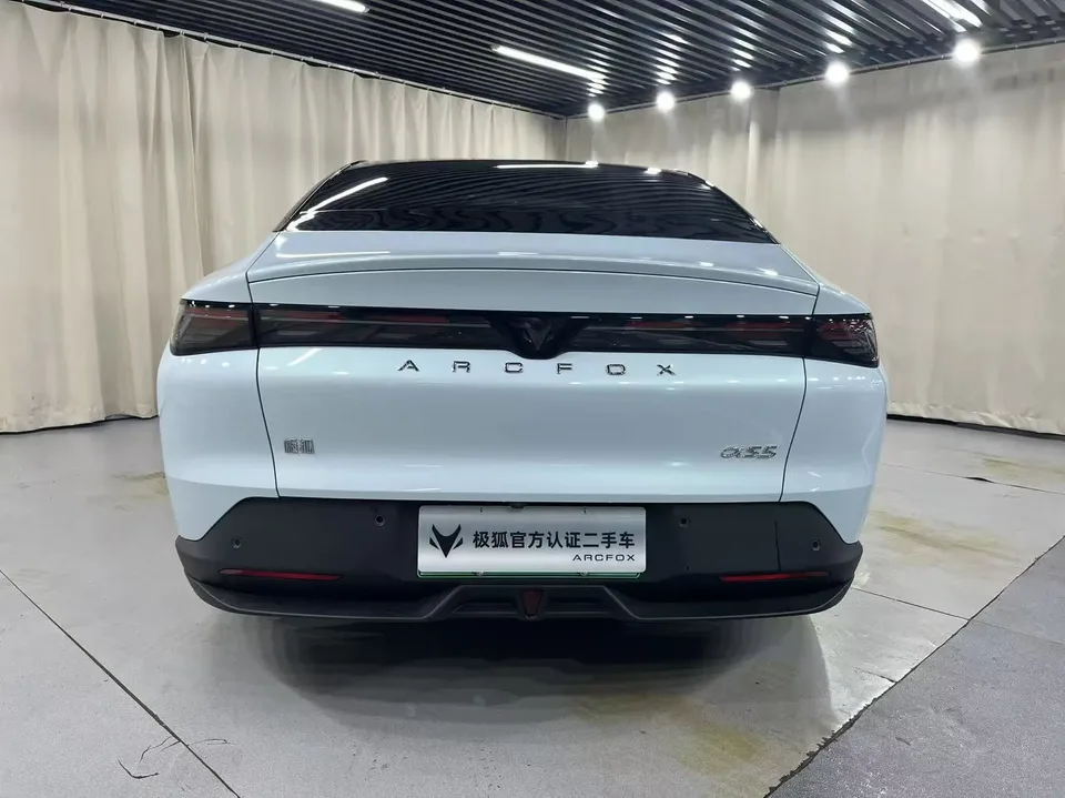 ARCFOX Extreme Fox JiFox Alpha S5 708MAX 200kW 2024 — миниатюра 2