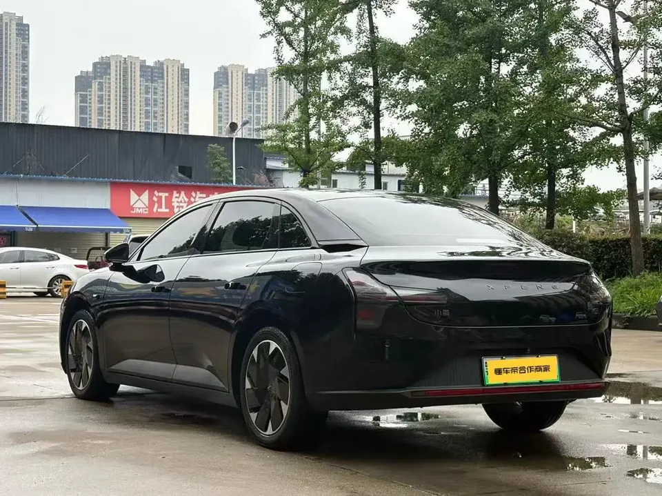 XPeng Xiaopeng MONA M03 502 Long Range Max Edition 2025 — миниатюра 4