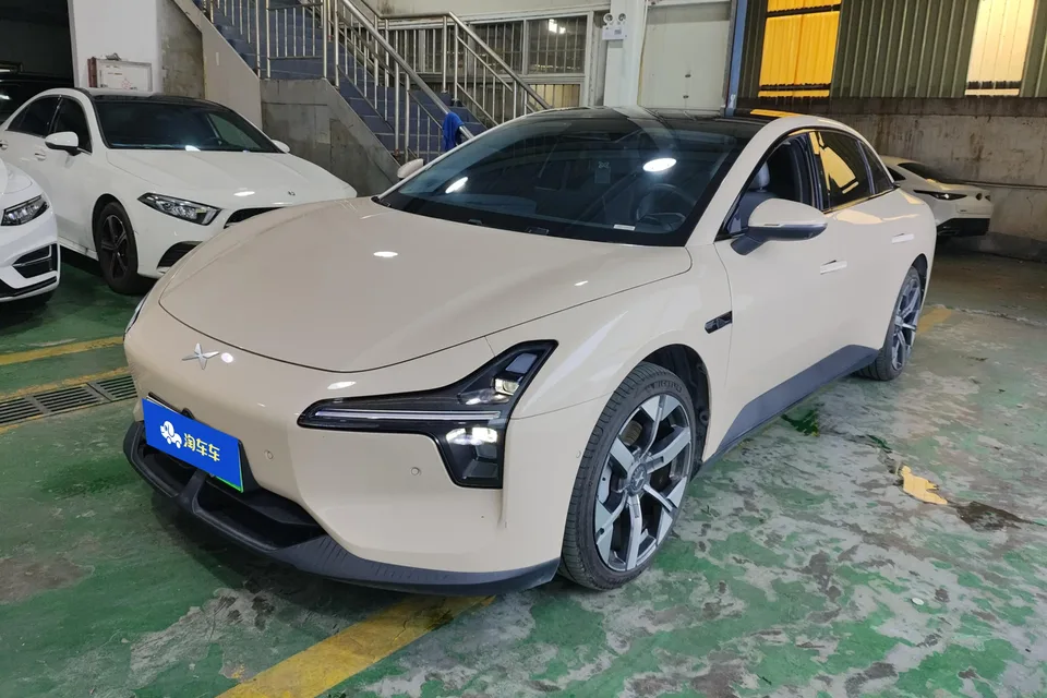 XPeng Xiaopeng MONA M03 2025