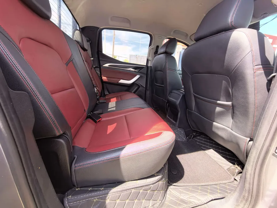 Datong Interstellar Star L 2.0T manual diesel two-wheel drive elite version long box 2023 — миниатюра 3