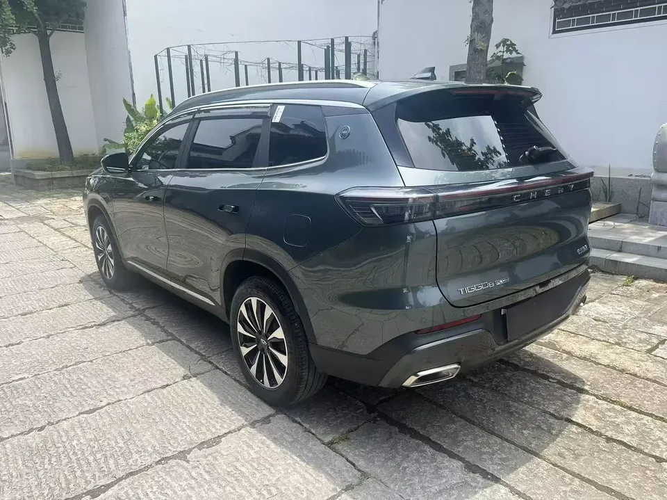 Chery Tiggo 8 PLUS Tiggo 8 PLUS 2025 Kunpeng 290TGDI DCT Premium 7-seater 2025 — миниатюра 2