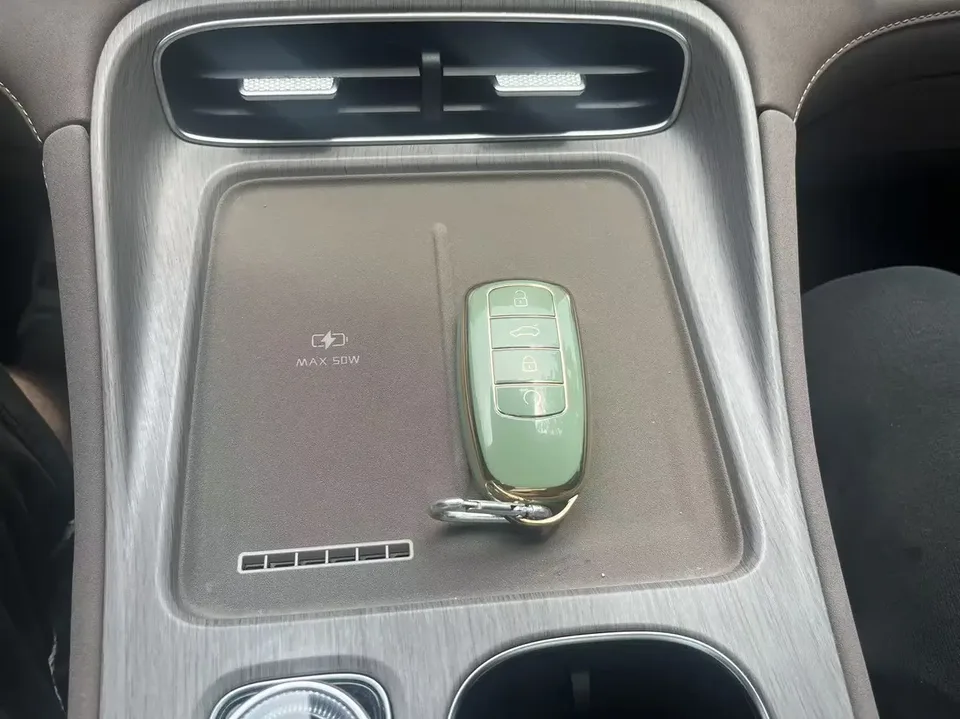Chery Tiggo 8 PLUS Tiggo 8 PLUS 2025 Kunpeng 290TGDI DCT Premium 7-seater 2025 — миниатюра 5
