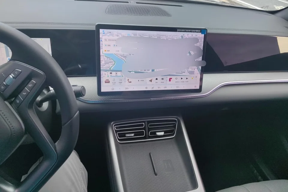 BYD Song Pro DM Second Generation Intelligent Driving Edition DM-i 75KM Leading Edition 2025 — миниатюра 4