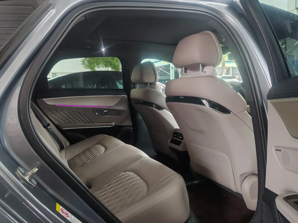 BYD Han EV Honor Edition 605KM Premium Model 2024 — миниатюра 3