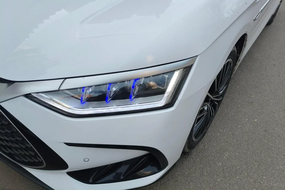 BYD Han DM DM-i Champion Edition 121KM Prestige Edition 2024 — миниатюра 5