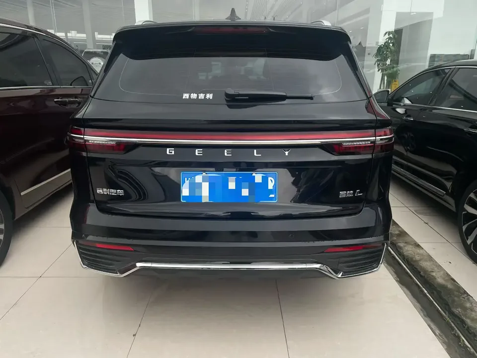 Geely Monjaro 2.0TD DCT EVO two-wheel drive premium model 2023 — миниатюра 2