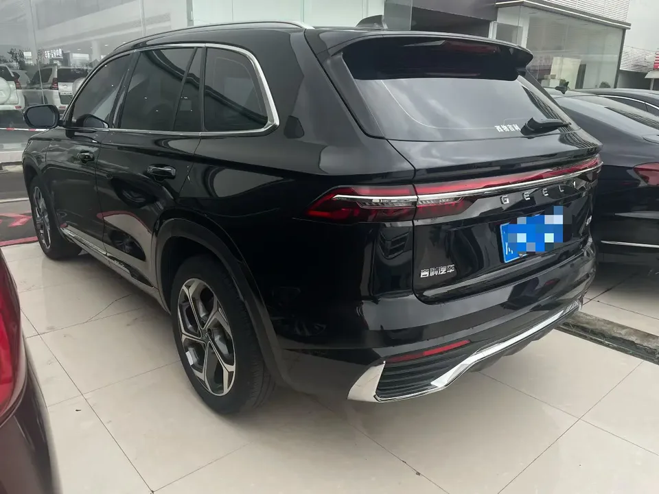 Geely Monjaro 2.0TD DCT EVO two-wheel drive premium model 2023 — миниатюра 4