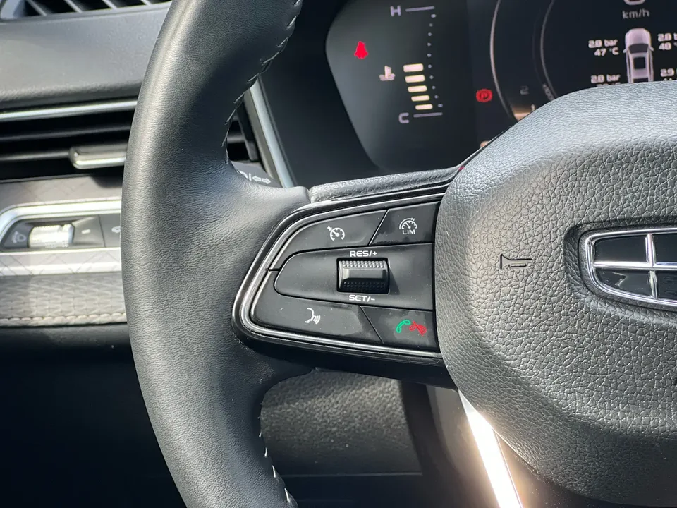 Geely Xing Rui 2.0T luxury model+ 2022 — миниатюра 5