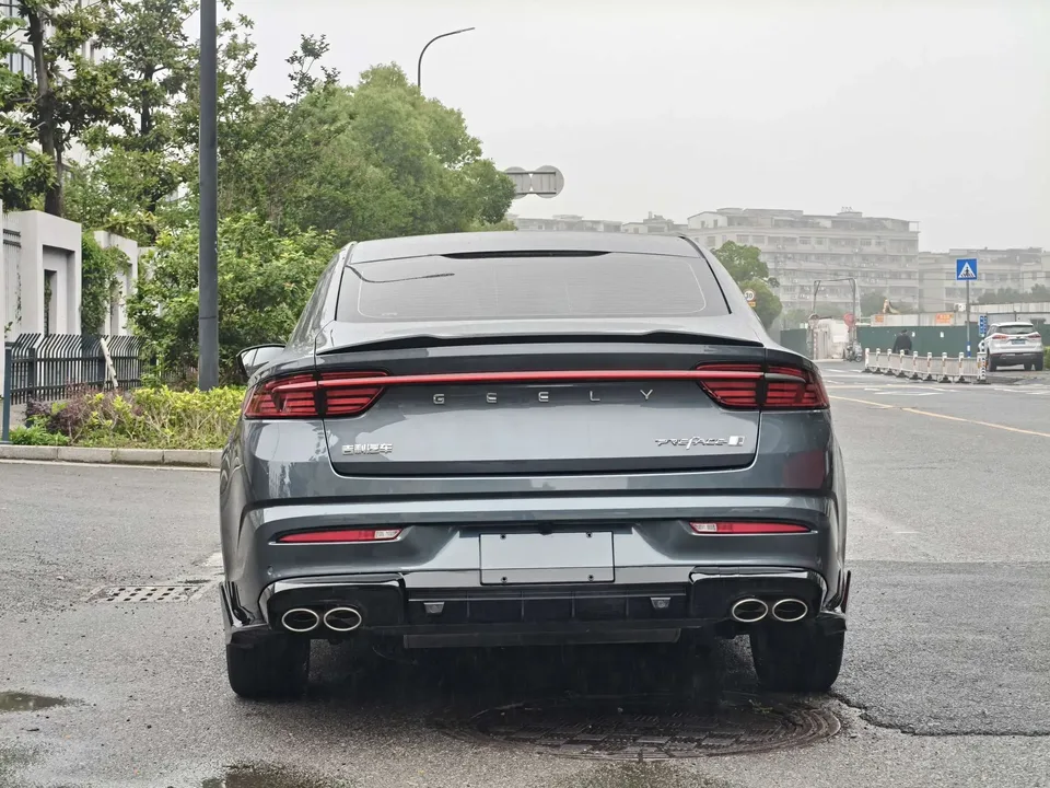 Geely Preface Xing Rui 1.5T Kunlun Edition 2024 — thumbnail 2