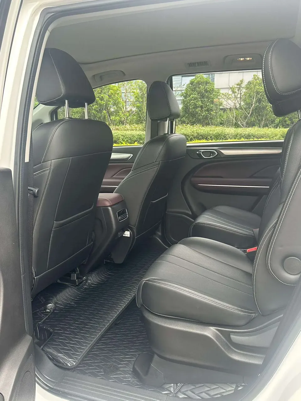 GAC Trumpchi M6 Trumpchi M6 2021 270T automatic exclusive version 7 seats 2022 — миниатюра 4