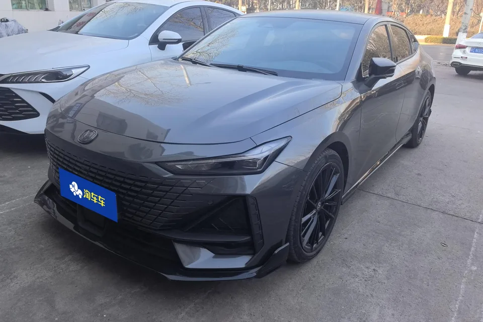Changan UNI-V 2024