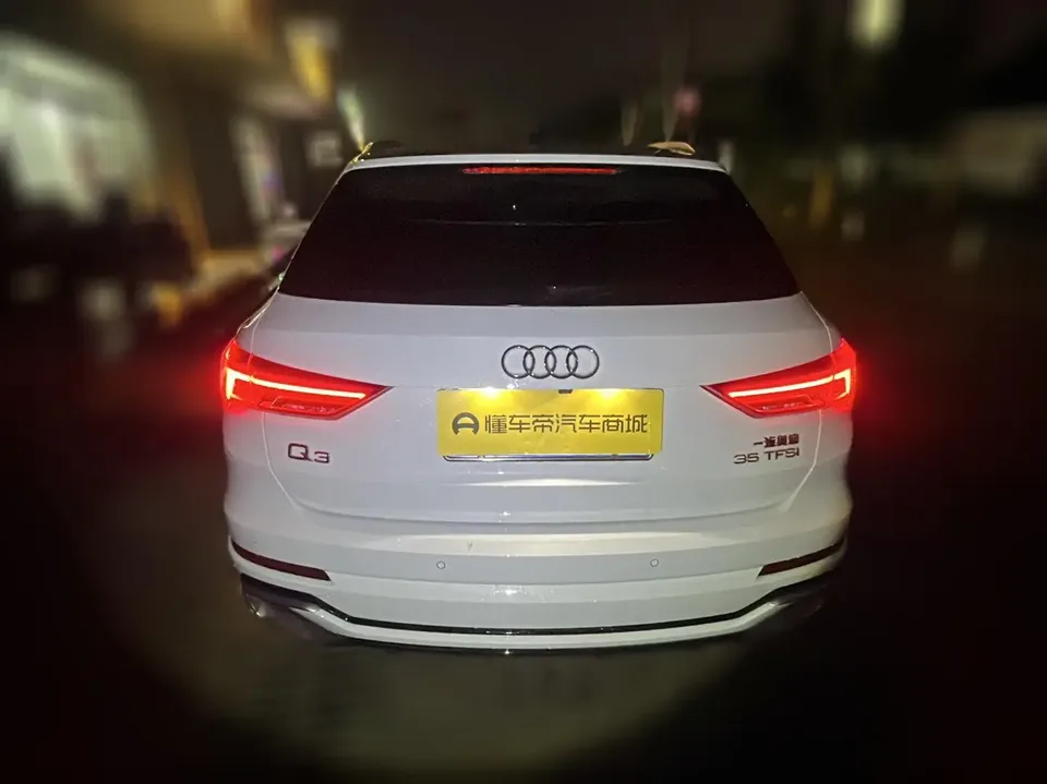 Audi Q3 Audi Q3 quattro 45th Anniversary Edition 35 TFSI Stylish and Dynamic 2025 — thumbnail 2