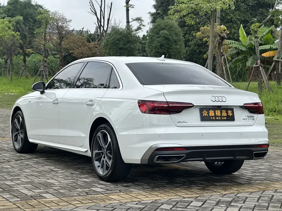 Audi a4 l Audi A4L 2023 40 TFSI Stylish and Dynamic 2023 — thumbnail 2