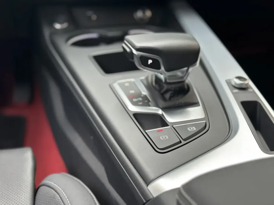 Audi a4 l Audi A4L 2023 40 TFSI Stylish and Dynamic 2023 — thumbnail 4