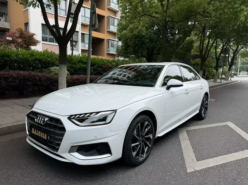 Audi a4 l 2022