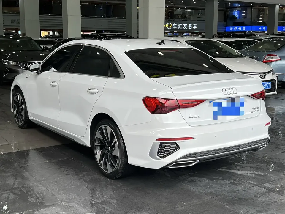 Audi A3 A3 facelift A3L Limousine 35 TFSI stylish and sporty 2023 — thumbnail 4