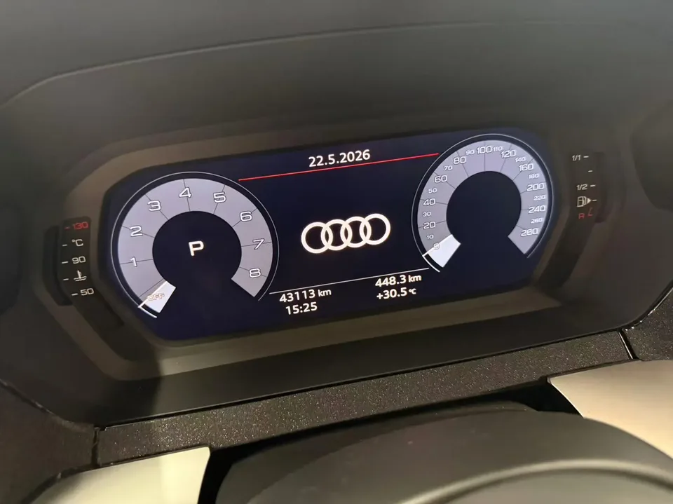 Audi A3 Audi A3 A3L Limousine 35 TFSI Stylish Sports 2022 — thumbnail 5