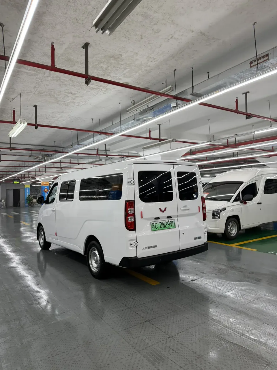 Wuling Yangguang Wuling Yangguang 300km Comfortable Bus Version 60kW 2024 — thumbnail 4