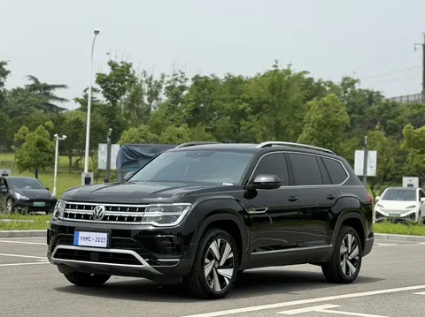 Volkswagen Teramont 2022 buy in Moscow