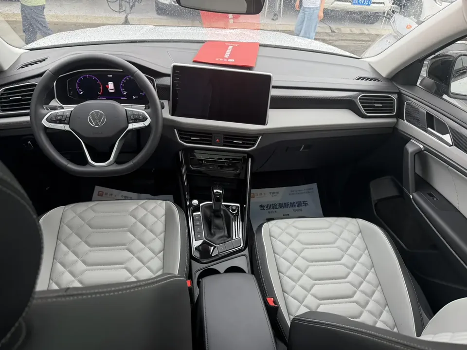 Volkswagen Tayron Tanyue 2024 330TSI 2WD Luxury Plus Advanced Edition 2024 — миниатюра 5