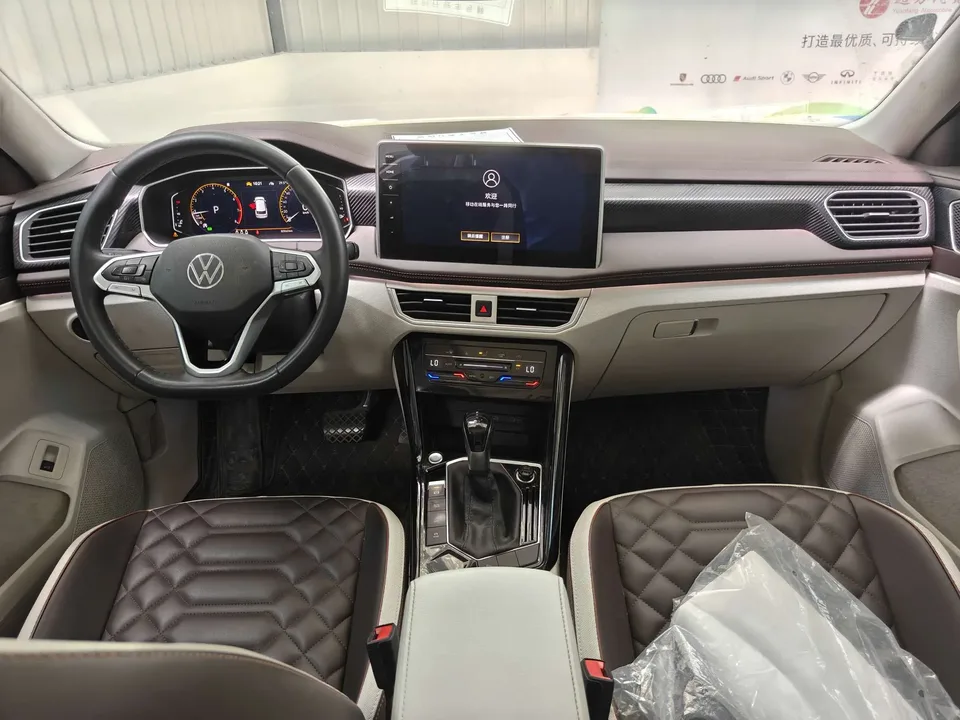 Volkswagen Tayron Tanyue 330TSI 2WD Luxury Plus Advanced Edition 2023 — thumbnail 5