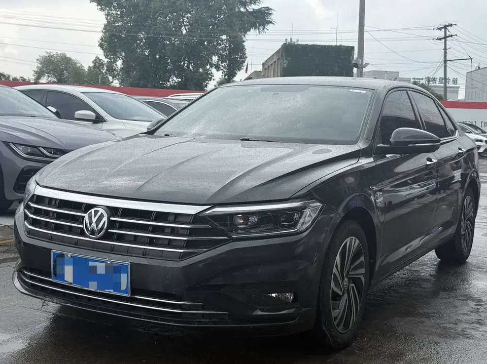 Volkswagen Sagitar 2022