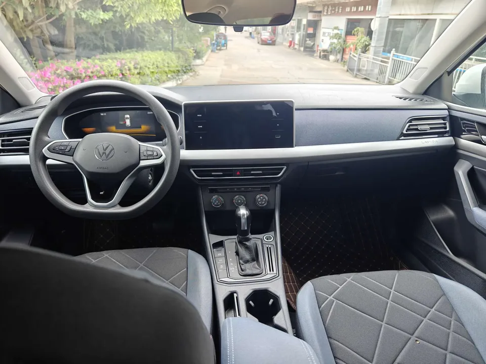 Volkswagen Lavida Lavida 2023 Modified 1.5L Automatic Deyi Edition 2023 — thumbnail 3