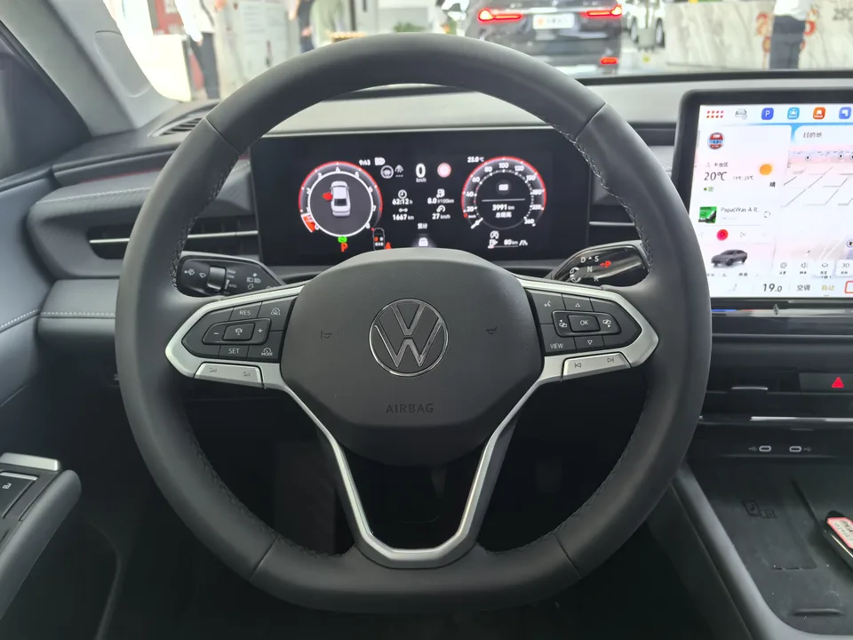 Volkswagen Lavida 2026 Volkswagen Lavida Pro 300TSI Starry Sky Smart Edition 2025 — миниатюра 4