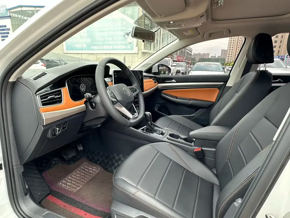Volkswagen Bora Bora 2023 200TSI DSG Joy Edition 2023 — миниатюра 5