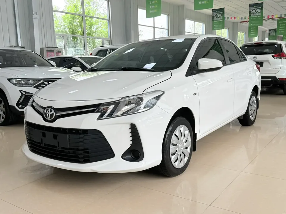 Toyota Vios Vios Vios 2022 1.5L CVT Chuangxing CARE Edition 2022 — photo 1, buy with delivery to Moscow