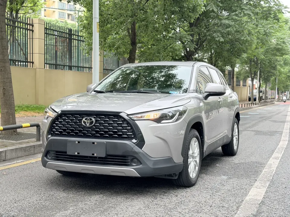 Toyota CorollaCross Corolla Sharp 2.0L Premium Edition 2022 — photo 1, buy with delivery to Moscow