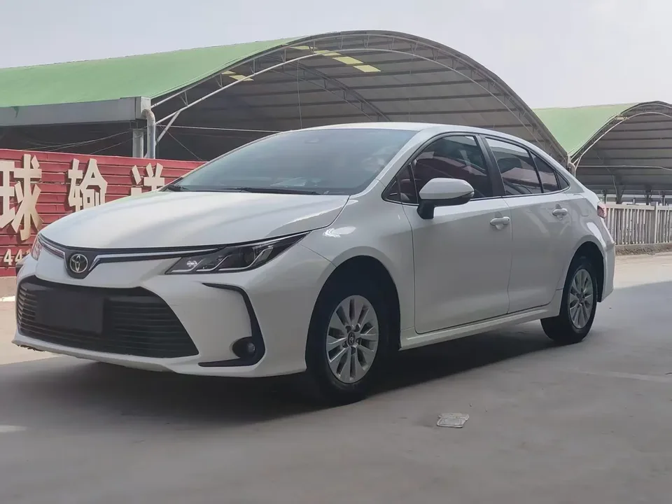 Toyota Corolla Corolla 1.2T S-CVT Pioneer Edition 2023 — photo 1, buy with delivery to Moscow