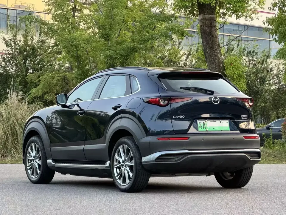 Mazda CX-30 EV pure electric version 2022 — миниатюра 2