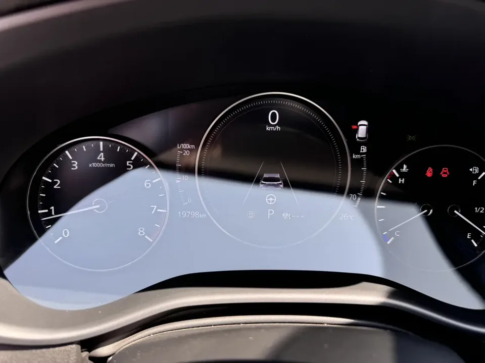 Mazda CX-50 OK 2.0L automatic version 2023 — миниатюра 3