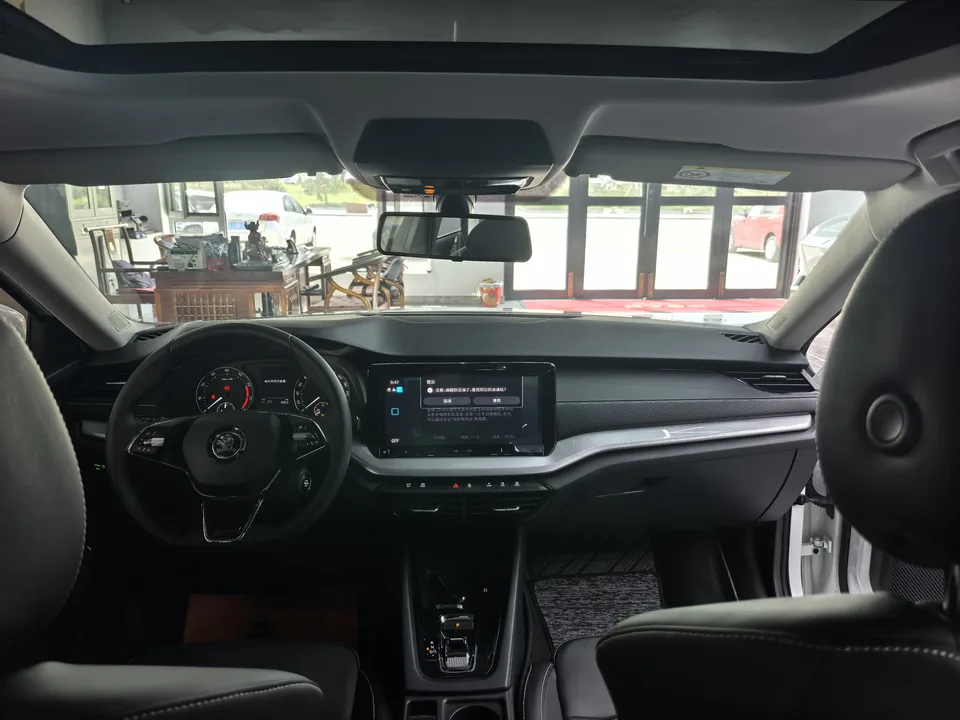 Skoda Octavia Octavia Modified PRO TSI280 DSG Premium Edition 2023 — thumbnail 4