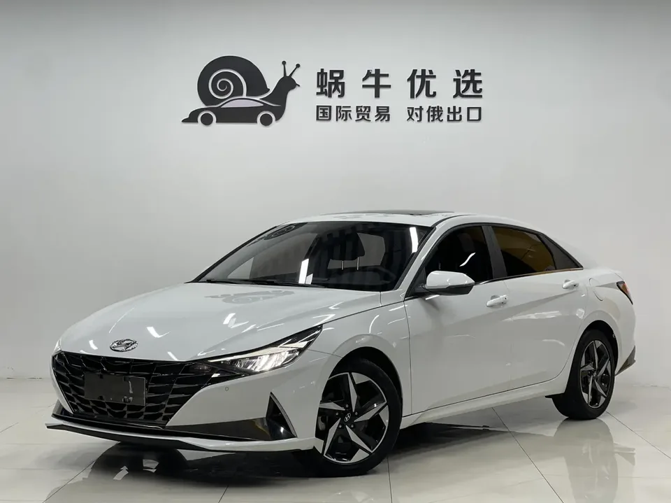 Hyundai Elantra 2023