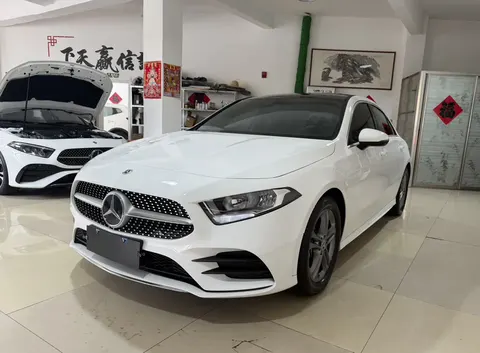 Mercedes-Benz Mercedes Benz A Class 2022 купить в Москве