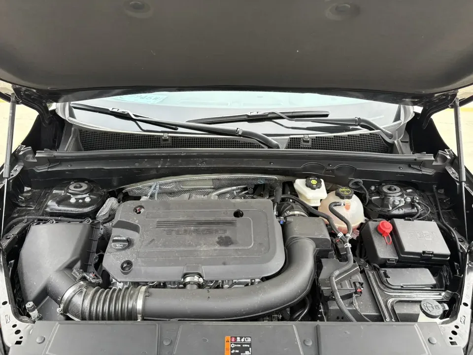 Buick Envision 2025 Envision Envision Plus 28T 4WD Platinum Edition 2025 — миниатюра 3