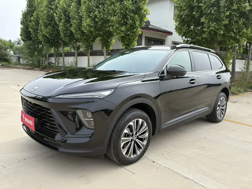 Buick Envision 2025 Envision Envision Plus 28T 4WD Platinum Edition 2025 — фото 1, купить с доставкой в Москву