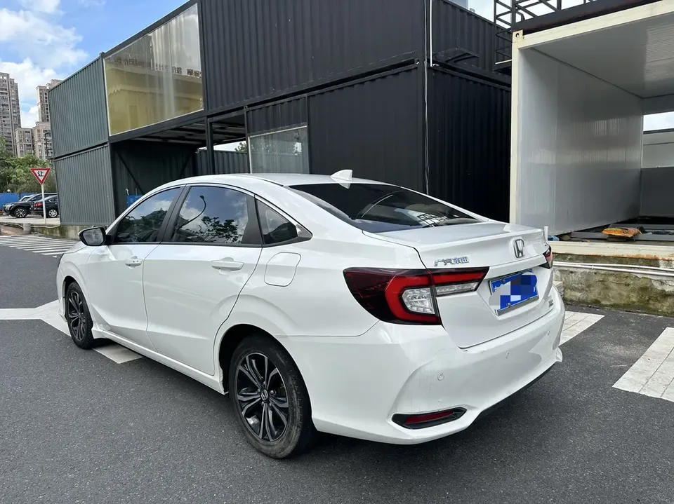 Honda Crider Lingpai 2022 180Turbo CVT Luxury Edition 2022 — миниатюра 2