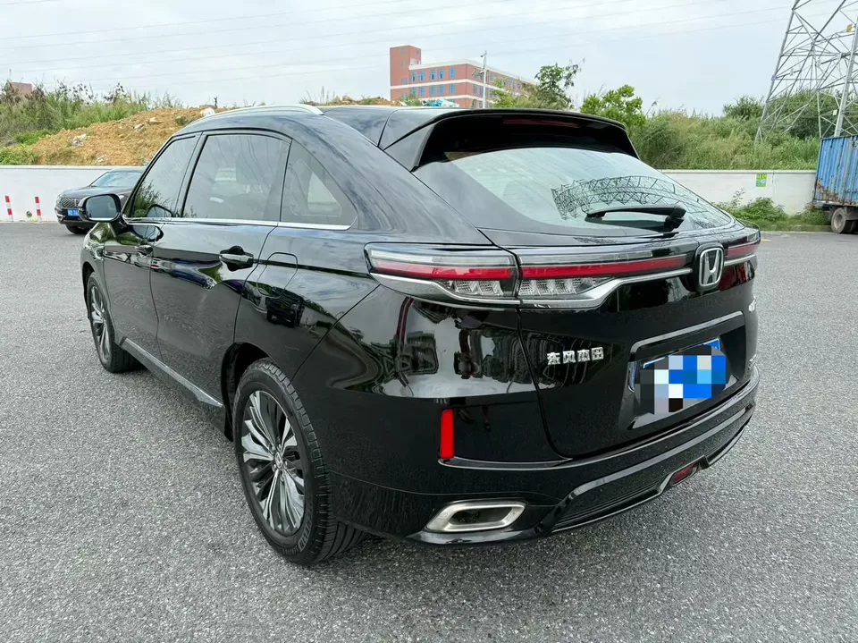 Honda UR-V UR-V 370TURBO 2WD Elegant Edition 2022 — thumbnail 4