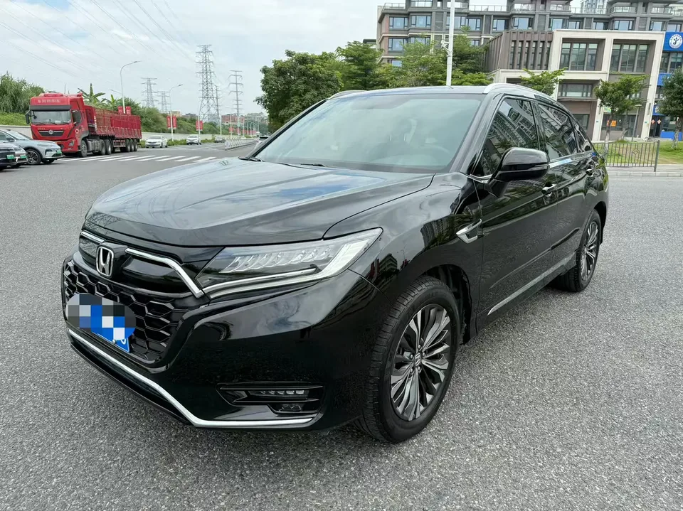 Honda UR-V UR-V 370TURBO 2WD Elegant Edition 2022 — photo 1, buy with delivery to Moscow