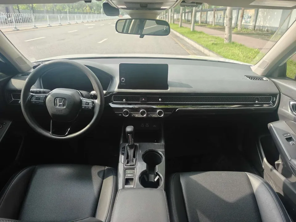 Honda CIVIC Civic 240TURBO CVT Power Edition 2024 — миниатюра 4