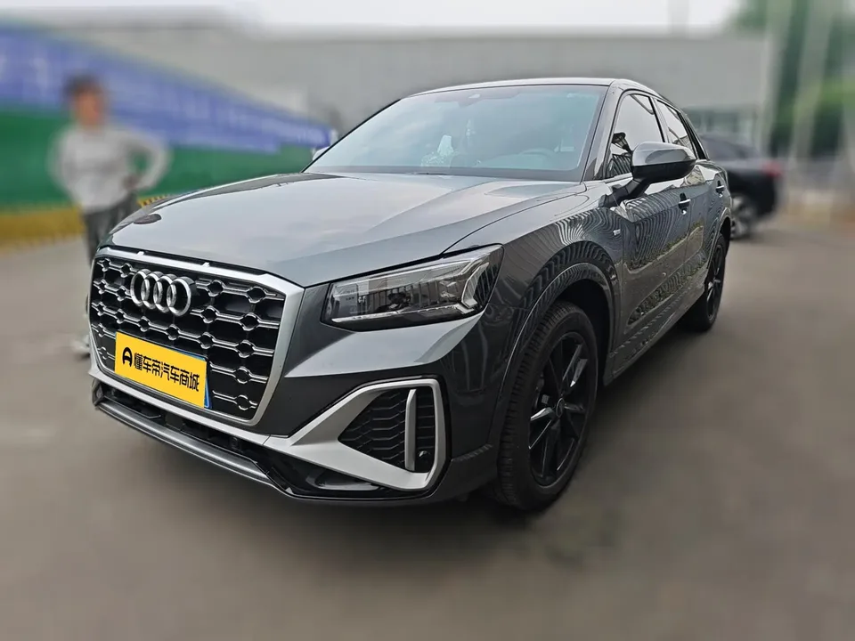 Audi Q2L 2022