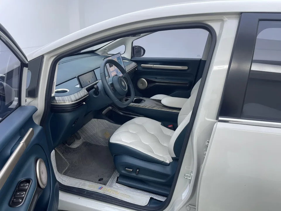 Baojun clouds clouds 460 Pro 2023 — thumbnail 5