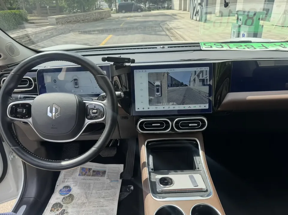 Leapmotor Zero running C11 Extended Range 285 Comfort Edition 2023 — миниатюра 3
