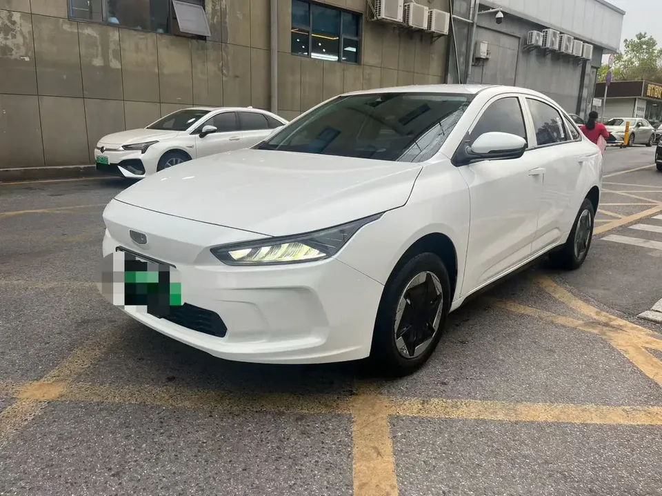 Geely Geometry A 2025