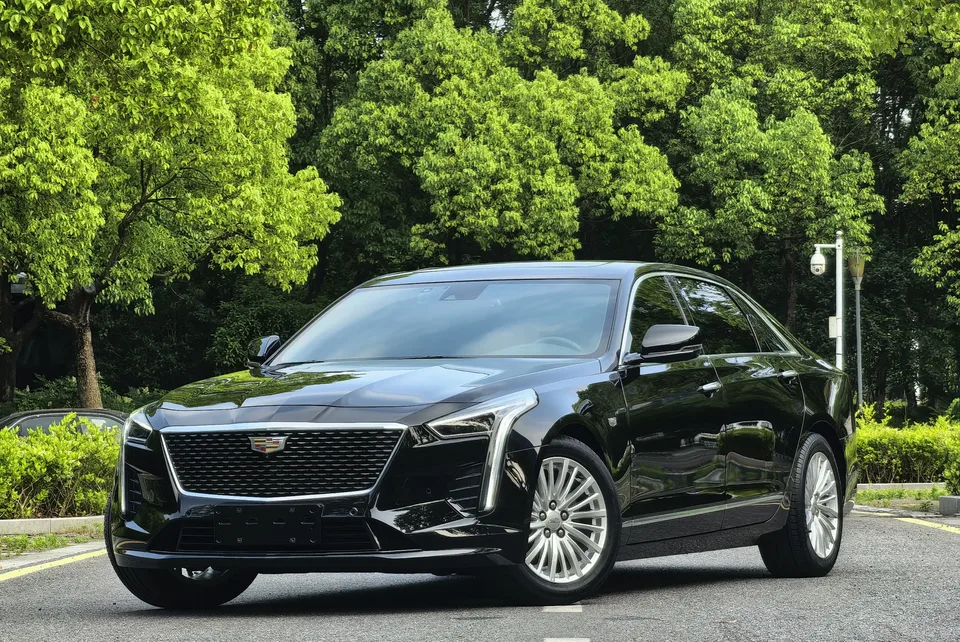 Cadillac CT6 2022