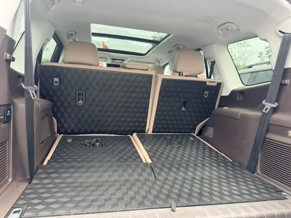BAIC Beijing Off-road BJ60 Beijing Off-road BJ60 2.0T automatic 11-piece seven-seater 2022 — thumbnail 4